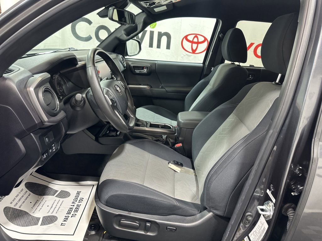 Used 2023 Toyota Tacoma TRD Off-Road image 21