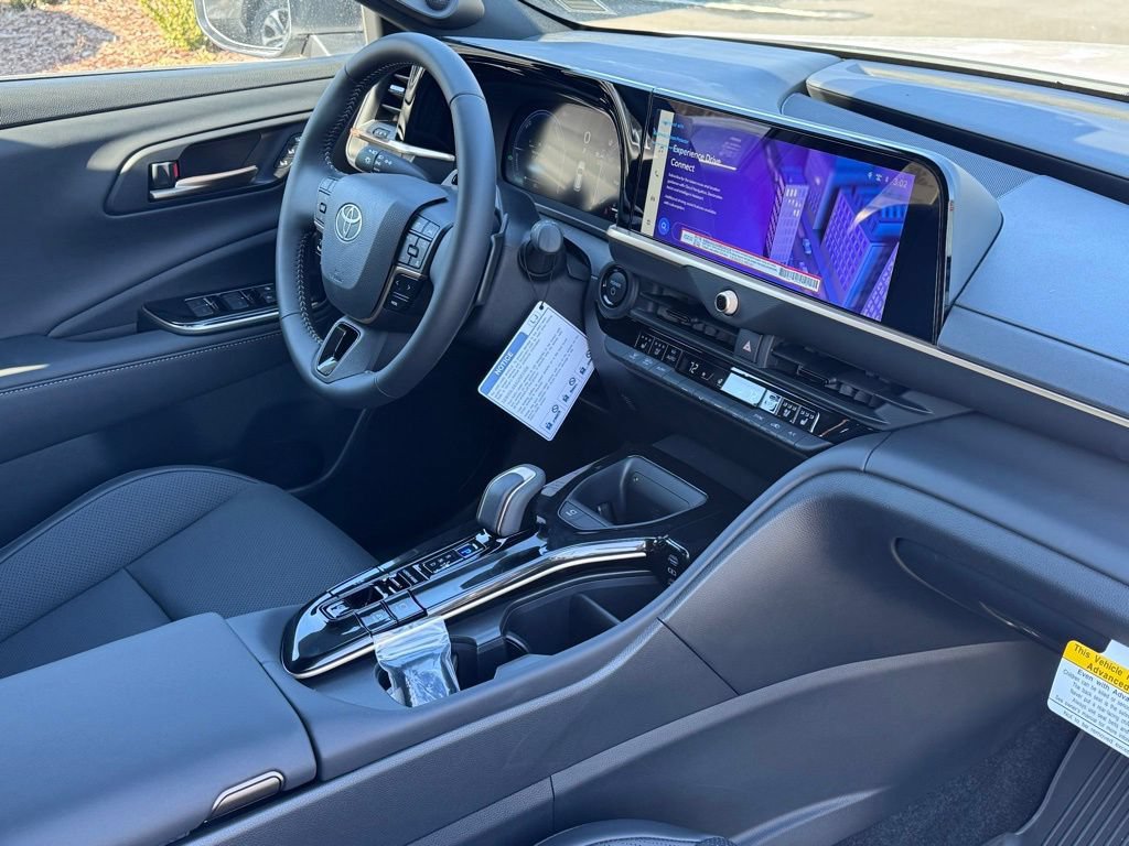 New 2025 Toyota Crown Signia w/ Advanced Technology Package AWD/4WD image 7