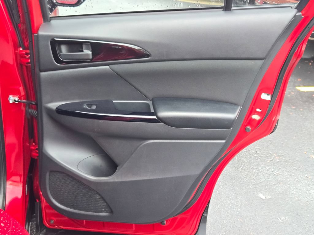 Used 2024 Mitsubishi Eclipse Cross LE AWD/4WD image 12