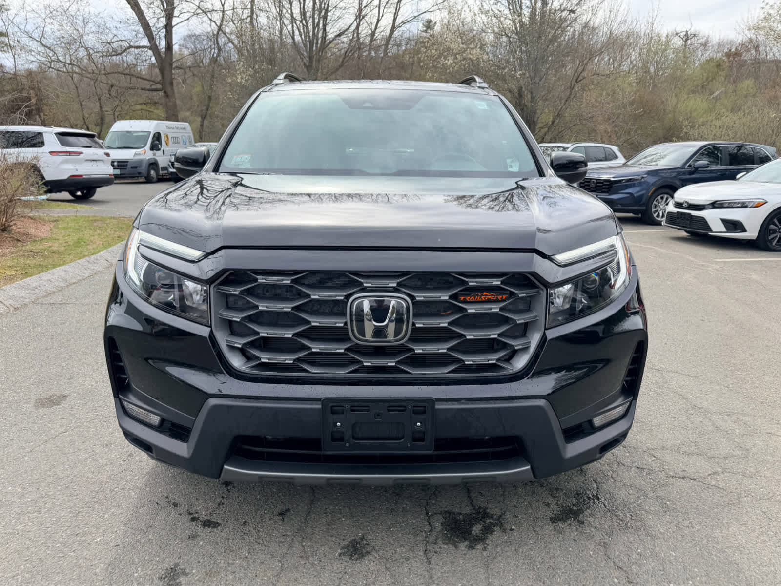 Used 2023 Honda Passport TrailSport image 2
