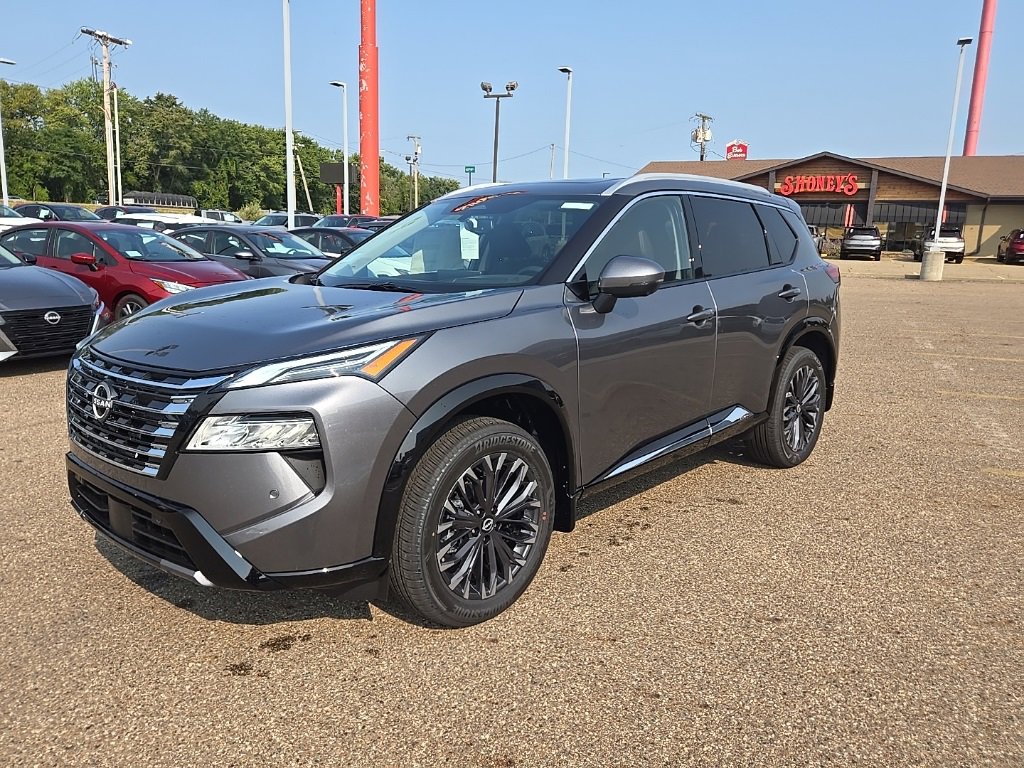 New 2026 Nissan Rogue Platinum image 3