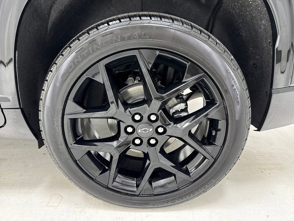 New 2026 Chevrolet Traverse RS image 7