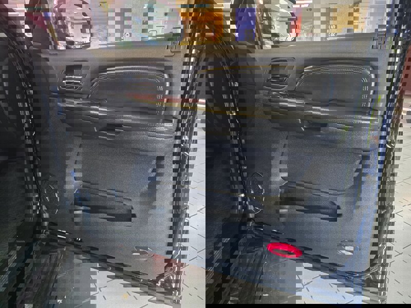 Used 2009 Cadillac Escalade EXT image 13