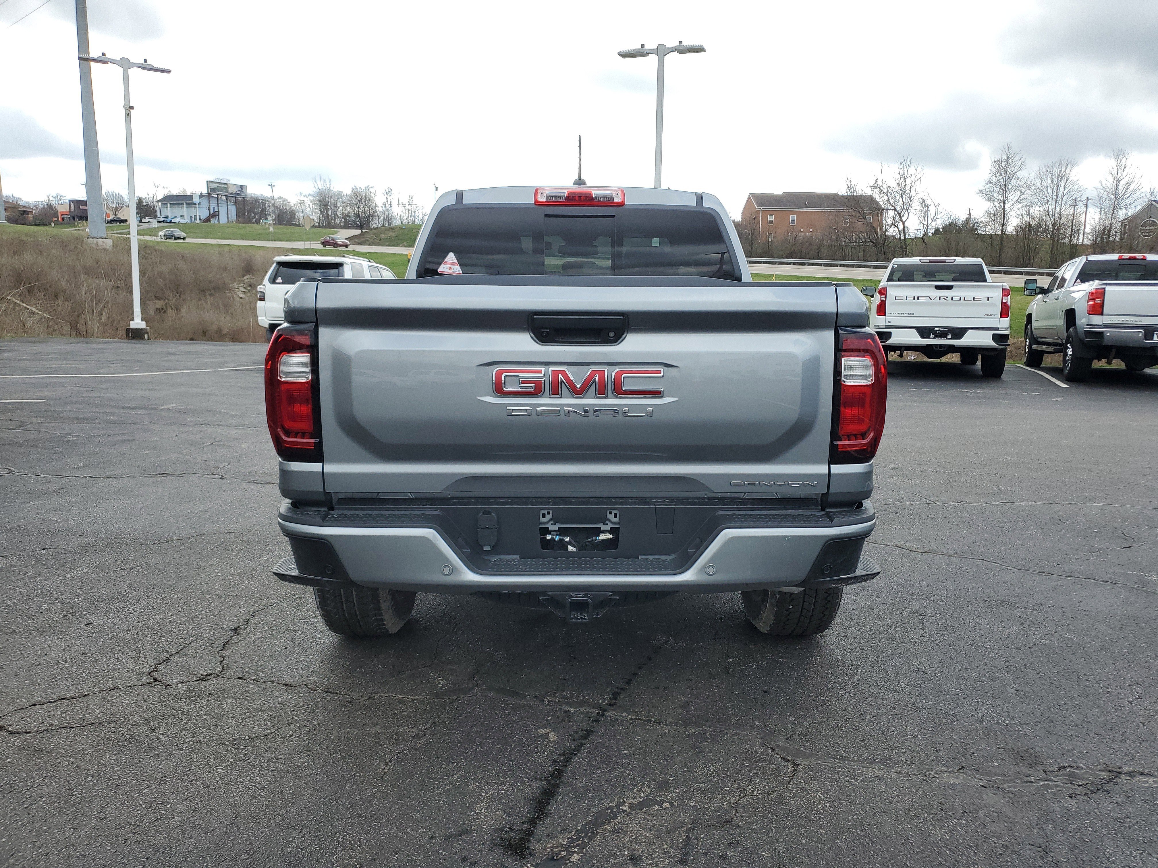 New 2026 GMC Canyon Denali image 5