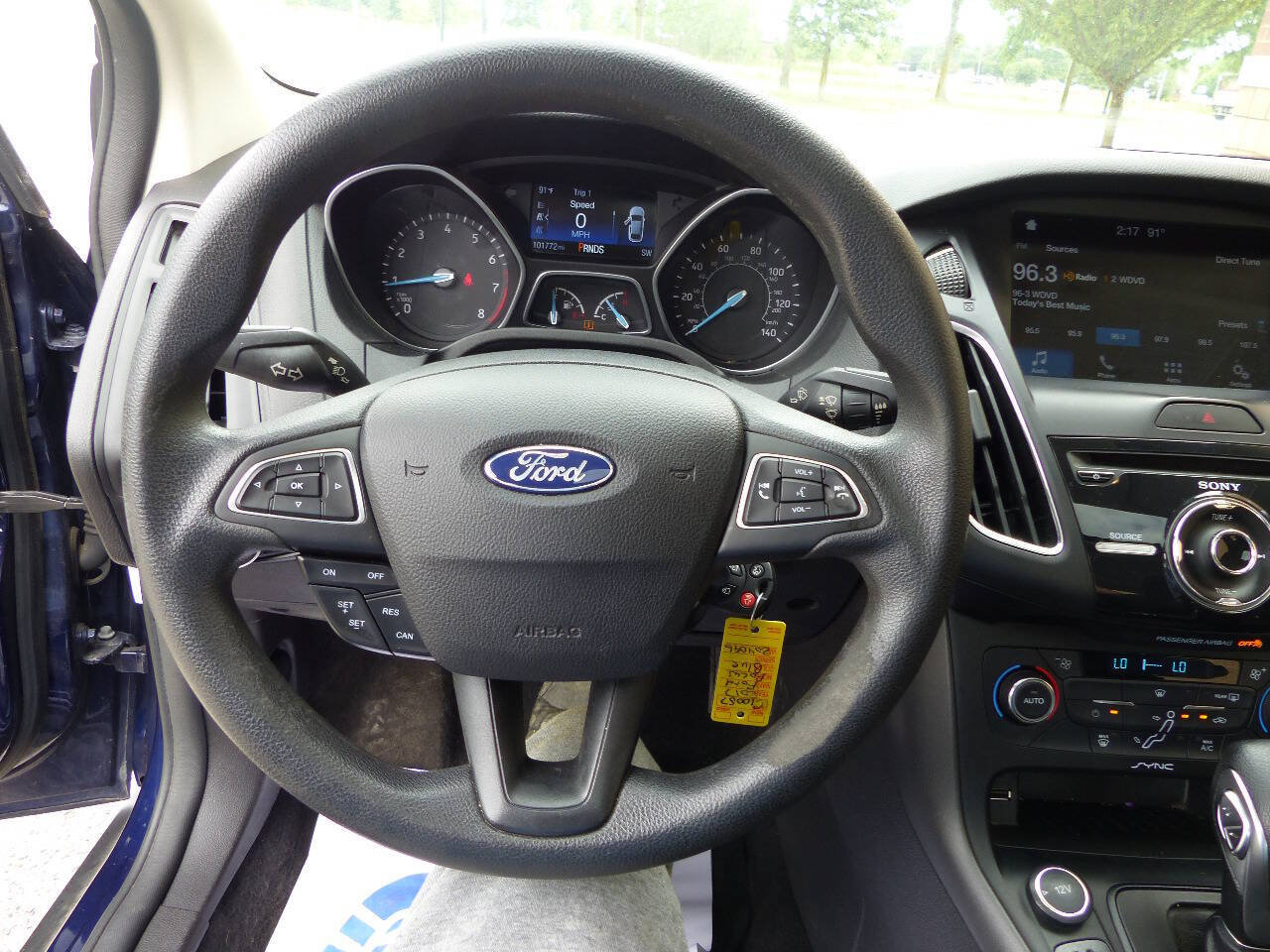 Used 2017 Ford Focus SEL FWD image 24
