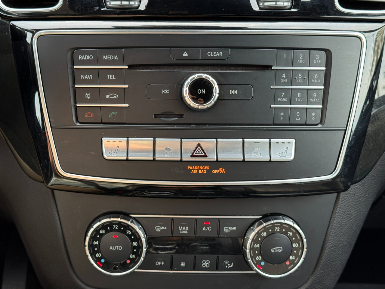 Used 2018 Mercedes-Benz GLE 350 4MATIC image 11