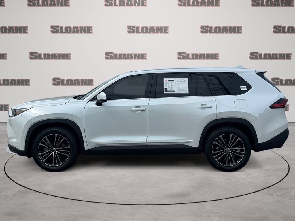 Used 2025 Toyota Grand Highlander AWD Hybrid image 2