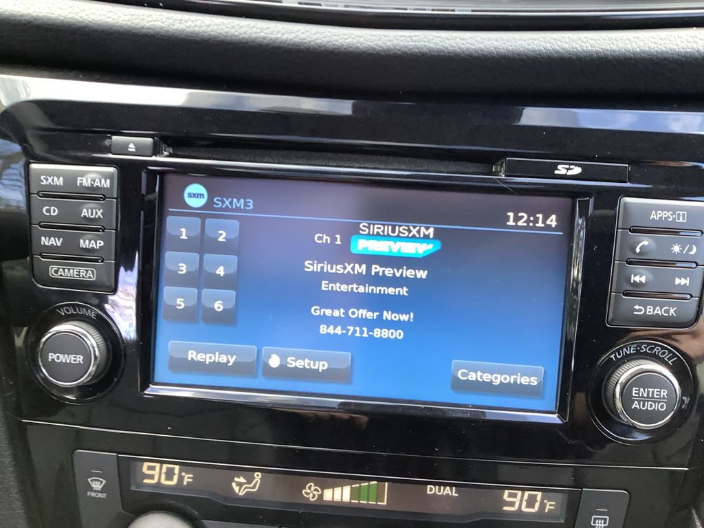 Used 2017 Nissan Rogue SL w/ SL Premium Package image 18