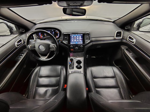 Used 2021 Jeep Grand Cherokee Limited AWD/4WD image 2
