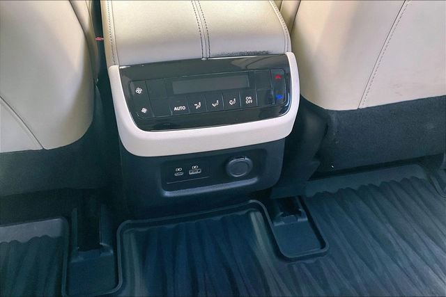 Used 2024 INFINITI QX60 Luxe w/ Cargo Package image 34