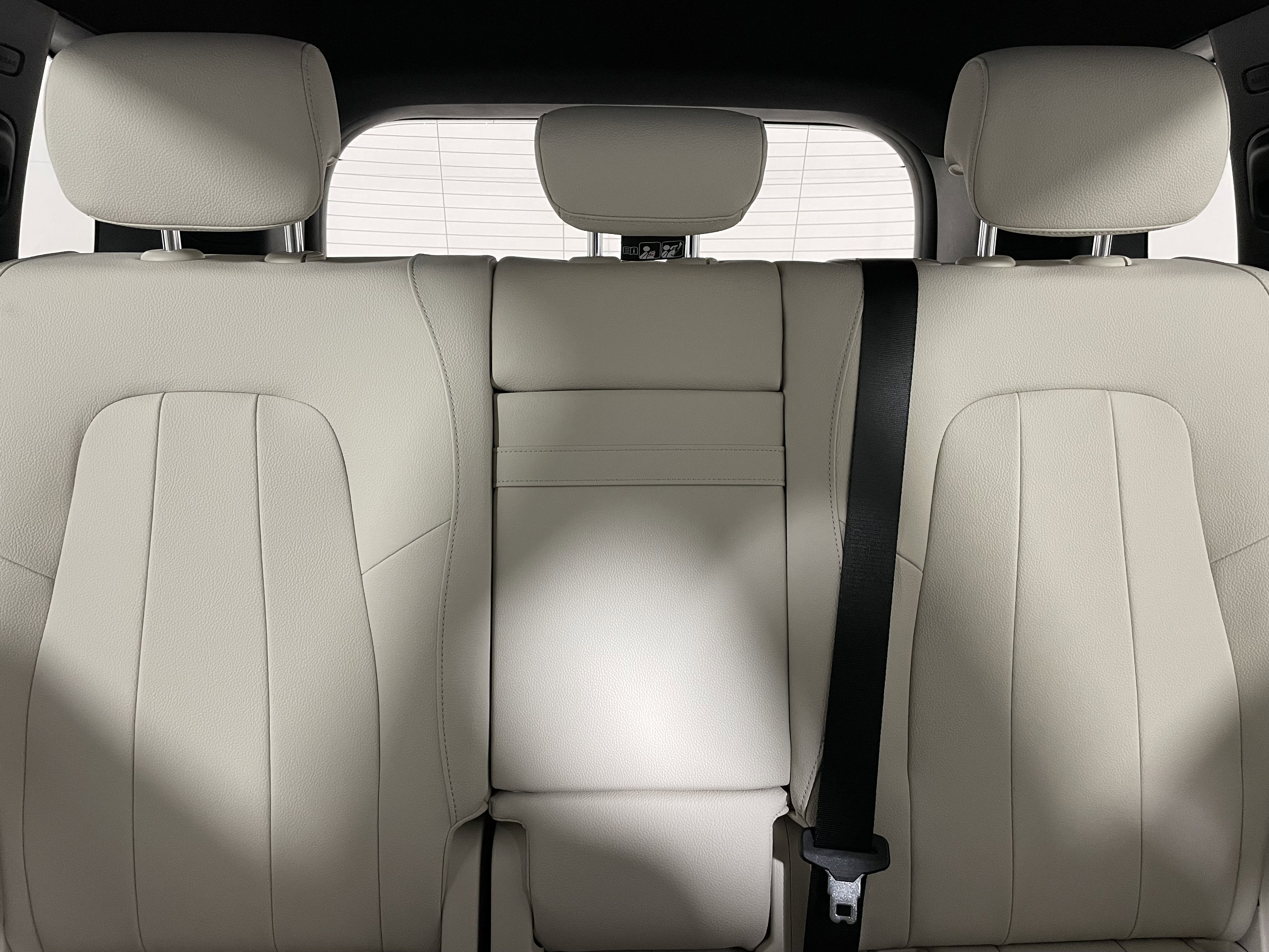 New 2026 Mercedes-Benz GLB 250 image 14