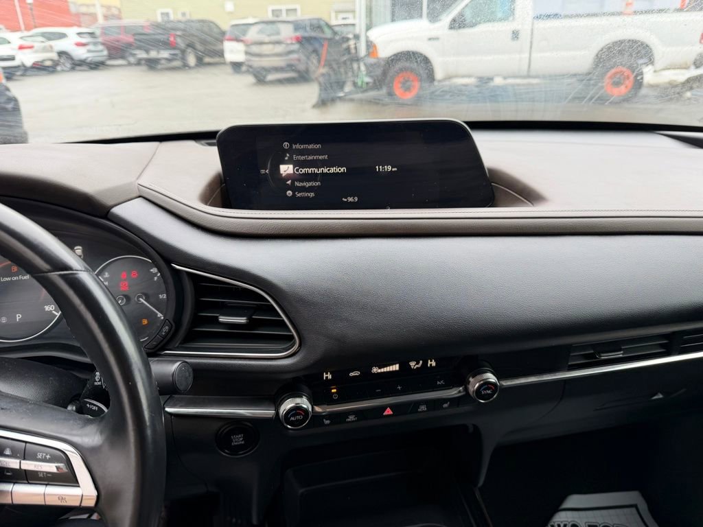 Used 2022 MAZDA CX-30 AWD 2.5 S w/ Premium Package image 17