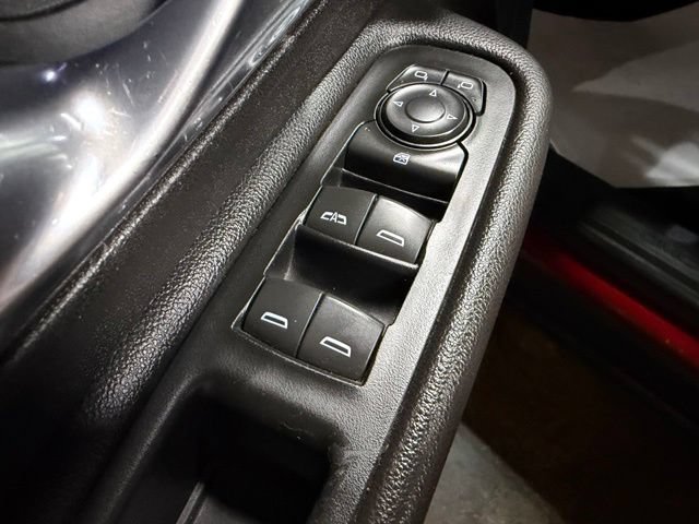 Used 2018 GMC Terrain SLE FWD image 13