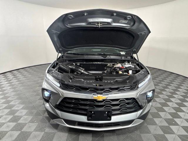Used 2024 Chevrolet Blazer LT w/ Convenience Package FWD image 37