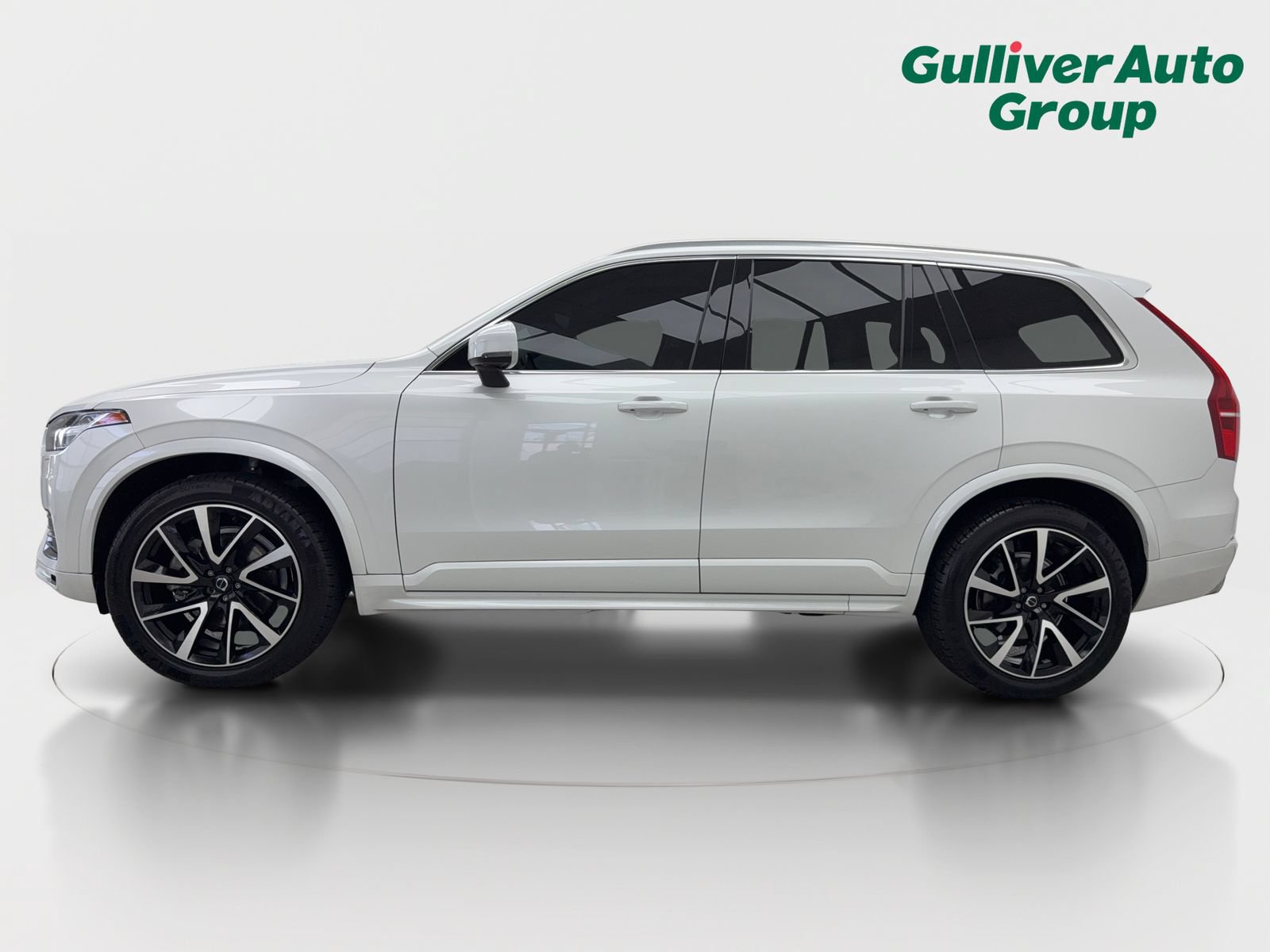 Used 2021 Volvo XC90 T6 Momentum w/ Advanced Package AWD/4WD image 3