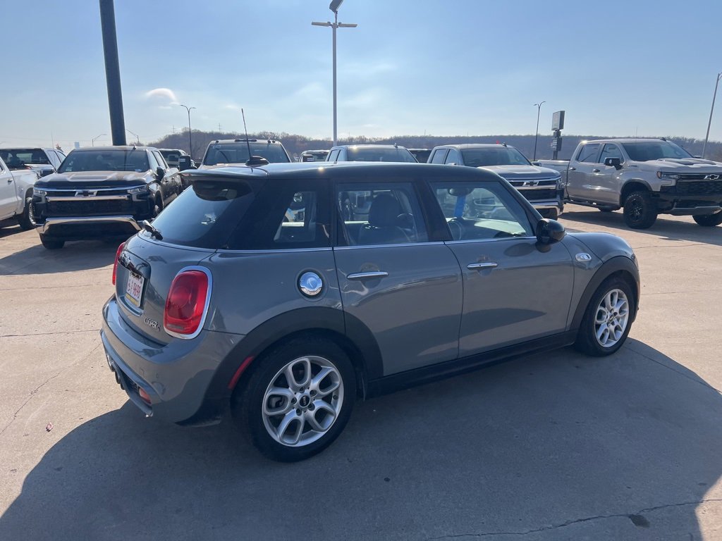 Used 2018 MINI Cooper S image 10