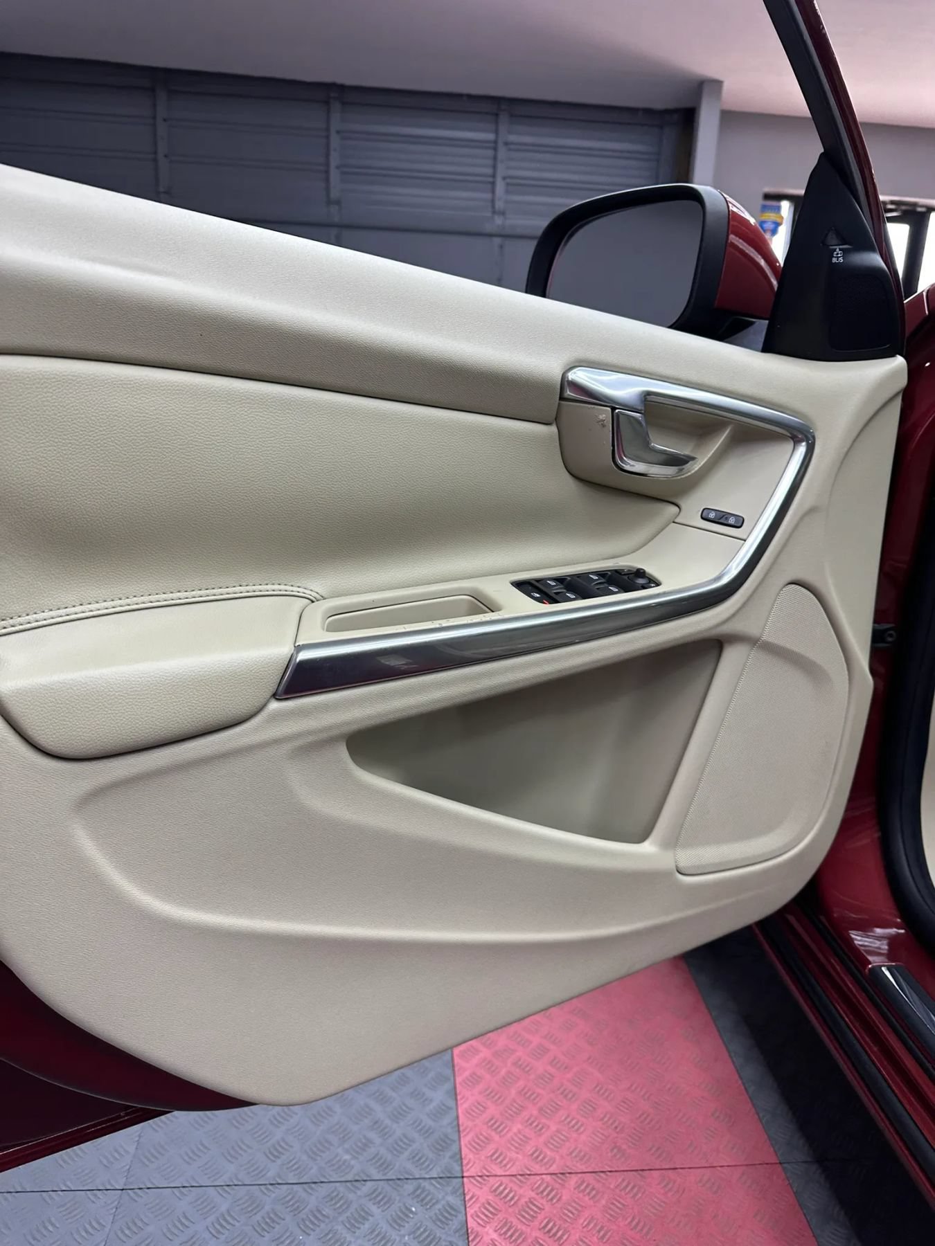 Used 2016 Volvo S60 T5 Premier FWD image 9