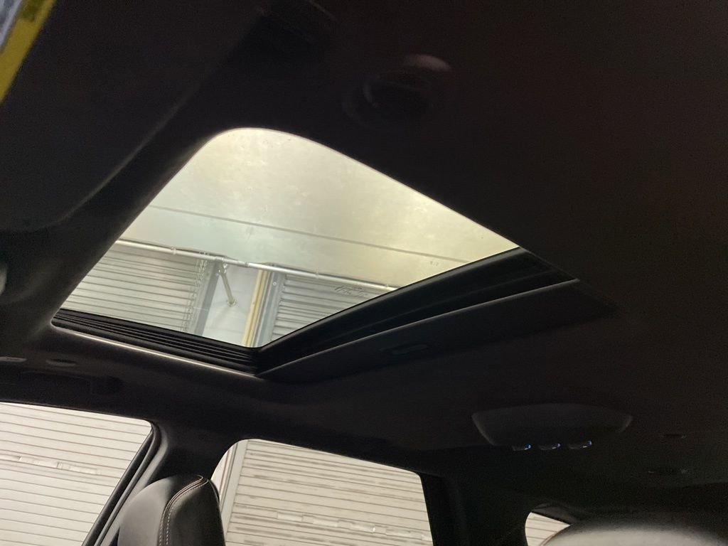 Certified 2025 Dodge Durango R/T image 21