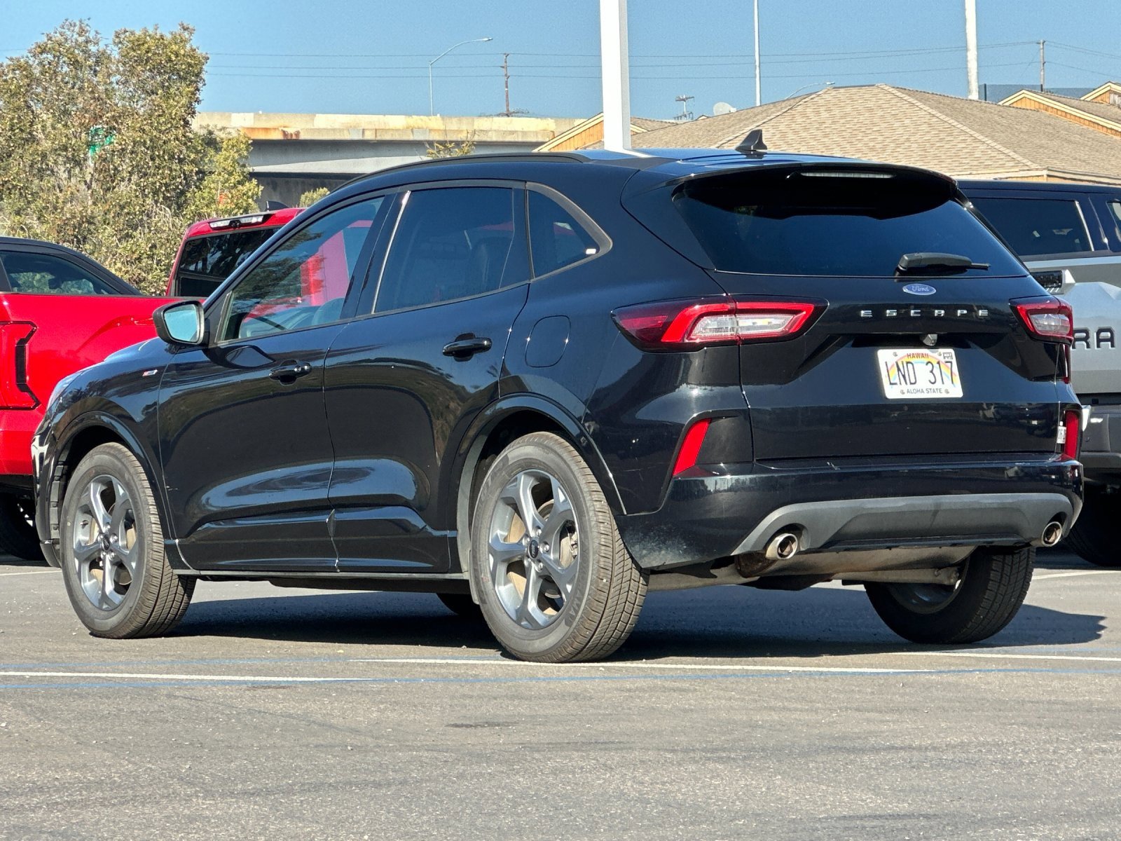 Used 2023 Ford Escape ST-Line image 3