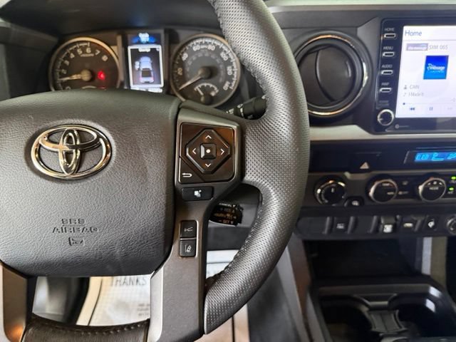 Used 2022 Toyota Tacoma TRD Sport AWD/4WD image 18
