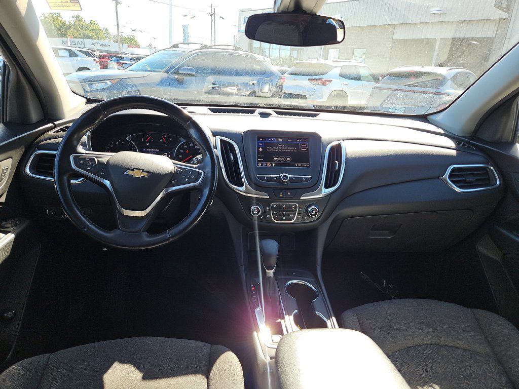 Used 2022 Chevrolet Equinox LT FWD image 12
