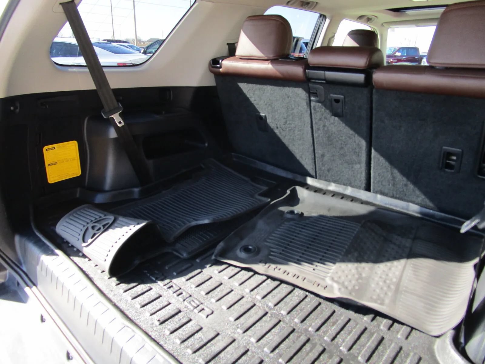 Used 2022 Toyota 4Runner Limited AWD/4WD image 19