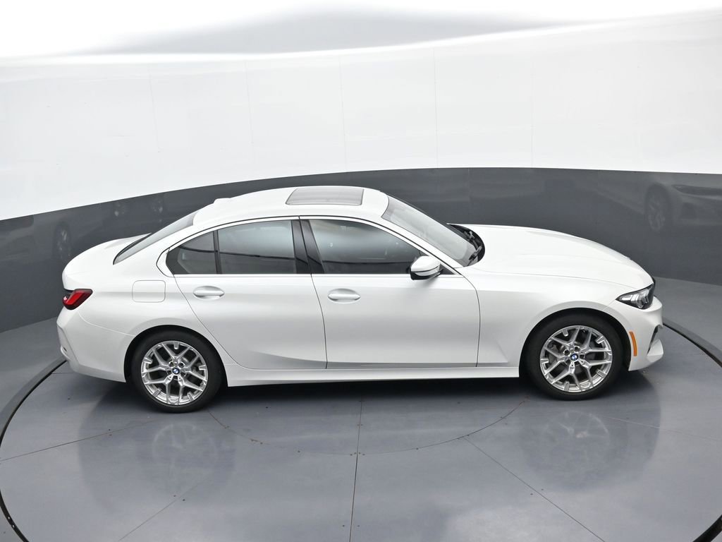 New 2025 BMW 330i xDrive Sedan w/ Convenience Package image 36