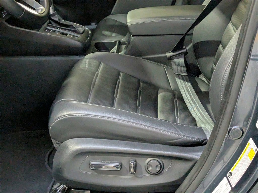 Used 2025 Honda CR-V EX-L image 23
