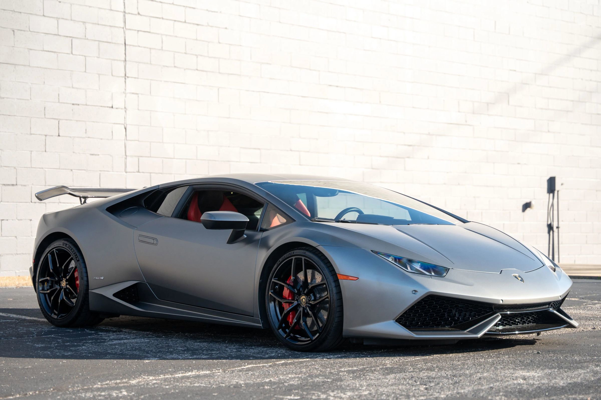 Used 2015 Lamborghini Huracan LP 610-4 image 3
