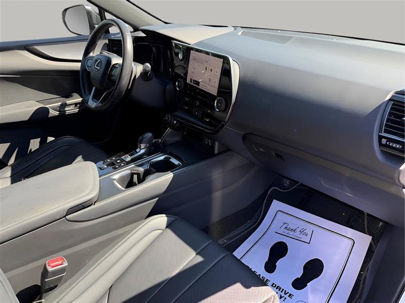 Used 2022 Lexus NX 350 F Sport w/ Towing Package (2000 Lbs) AWD/4WD image 25