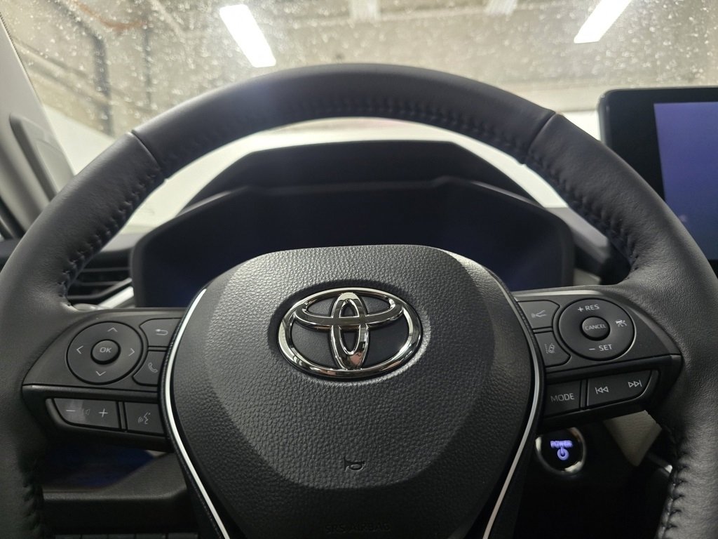 New 2025 Toyota RAV4 Limited image 29