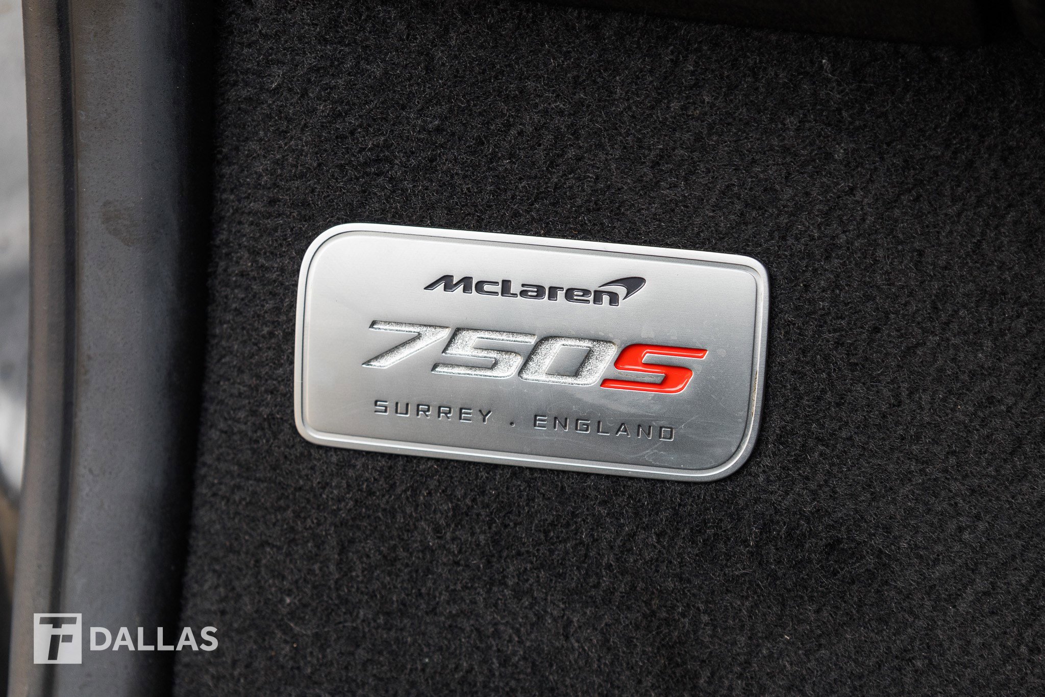 Used 2025 McLaren 750S Spider image 30