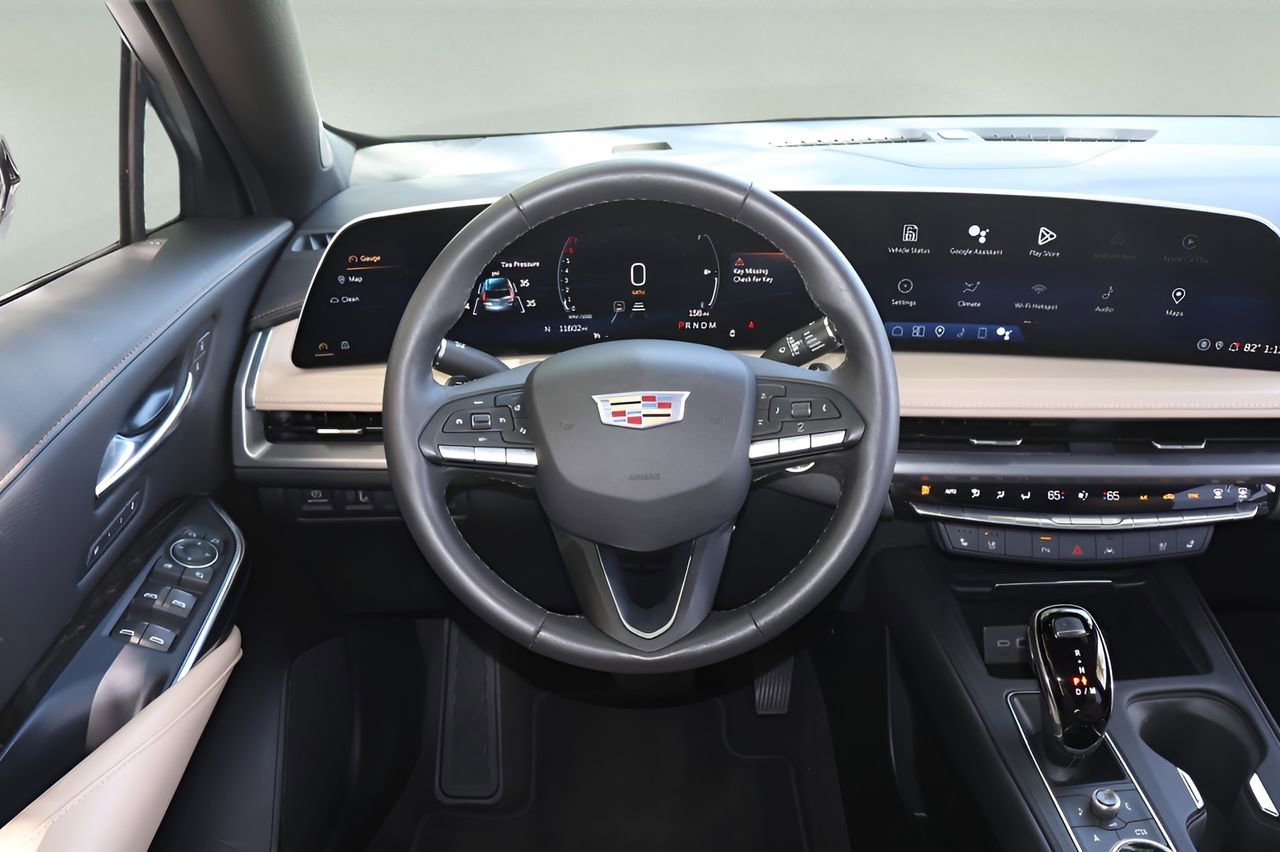 Certified 2024 Cadillac XT4 Premium Luxury image 14