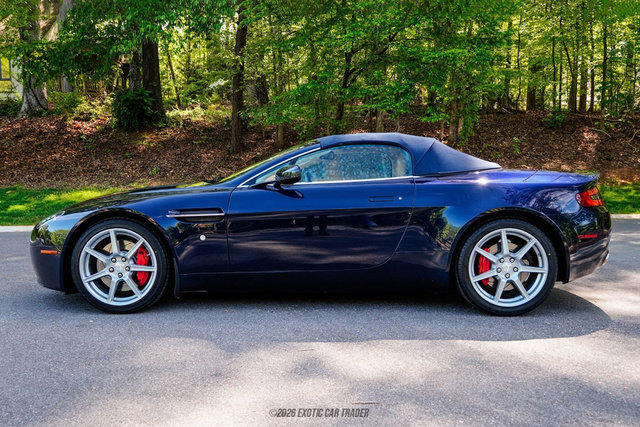 Used 2008 Aston Martin V8 Vantage Roadster RWD image 15