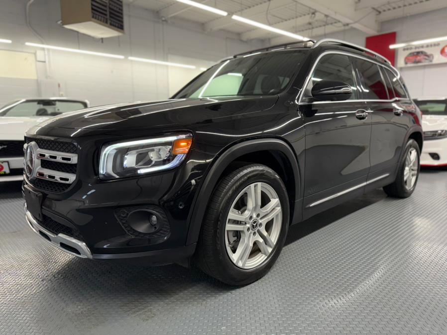Used 2021 Mercedes-Benz GLB 250 4MATIC image 1