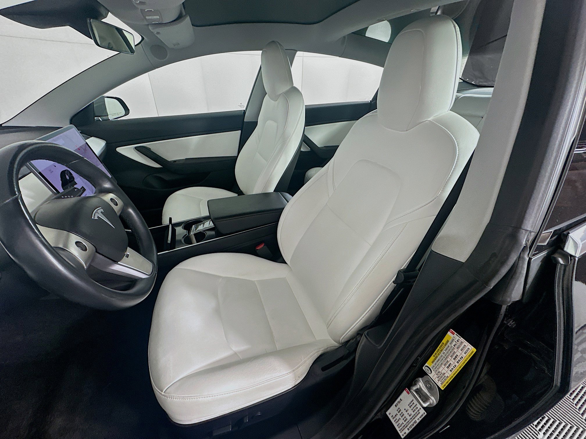 Used 2018 Tesla Model 3 Mid Range image 13