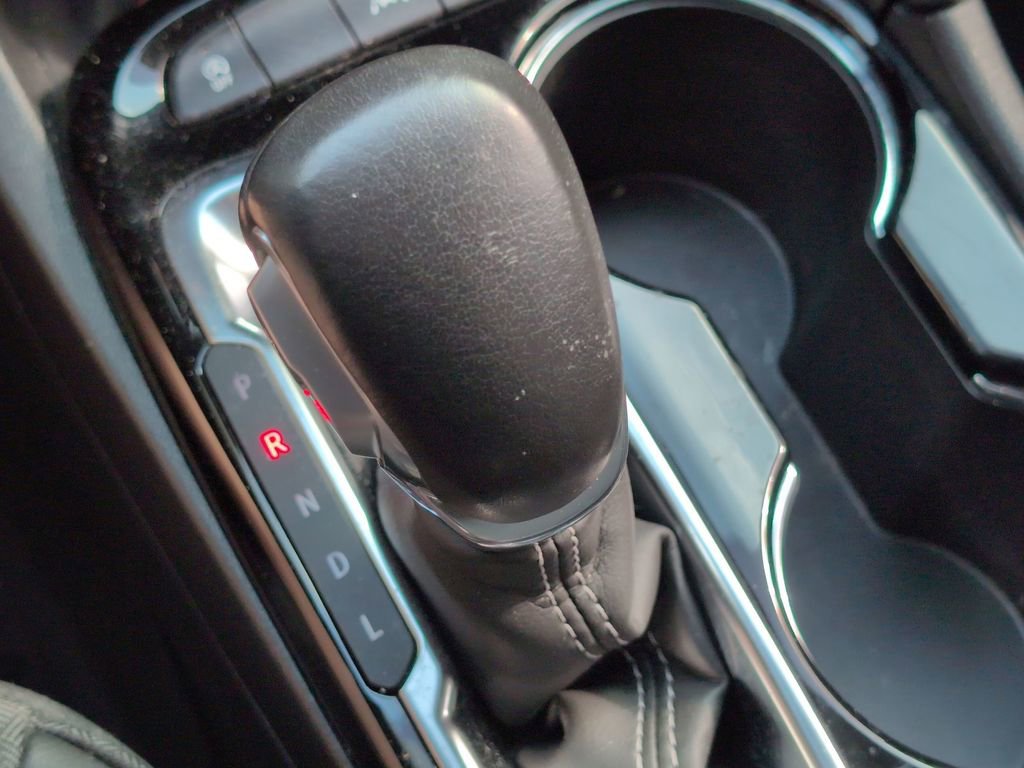 Used 2024 Buick Encore GX Preferred w/ Advanced Technology Package FWD image 24