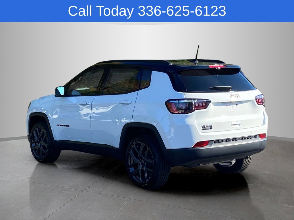 New 2026 Jeep Compass Limited AWD/4WD image 3