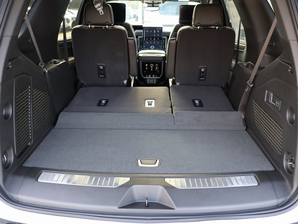 New 2025 GMC Yukon AT4 Ultimate image 38