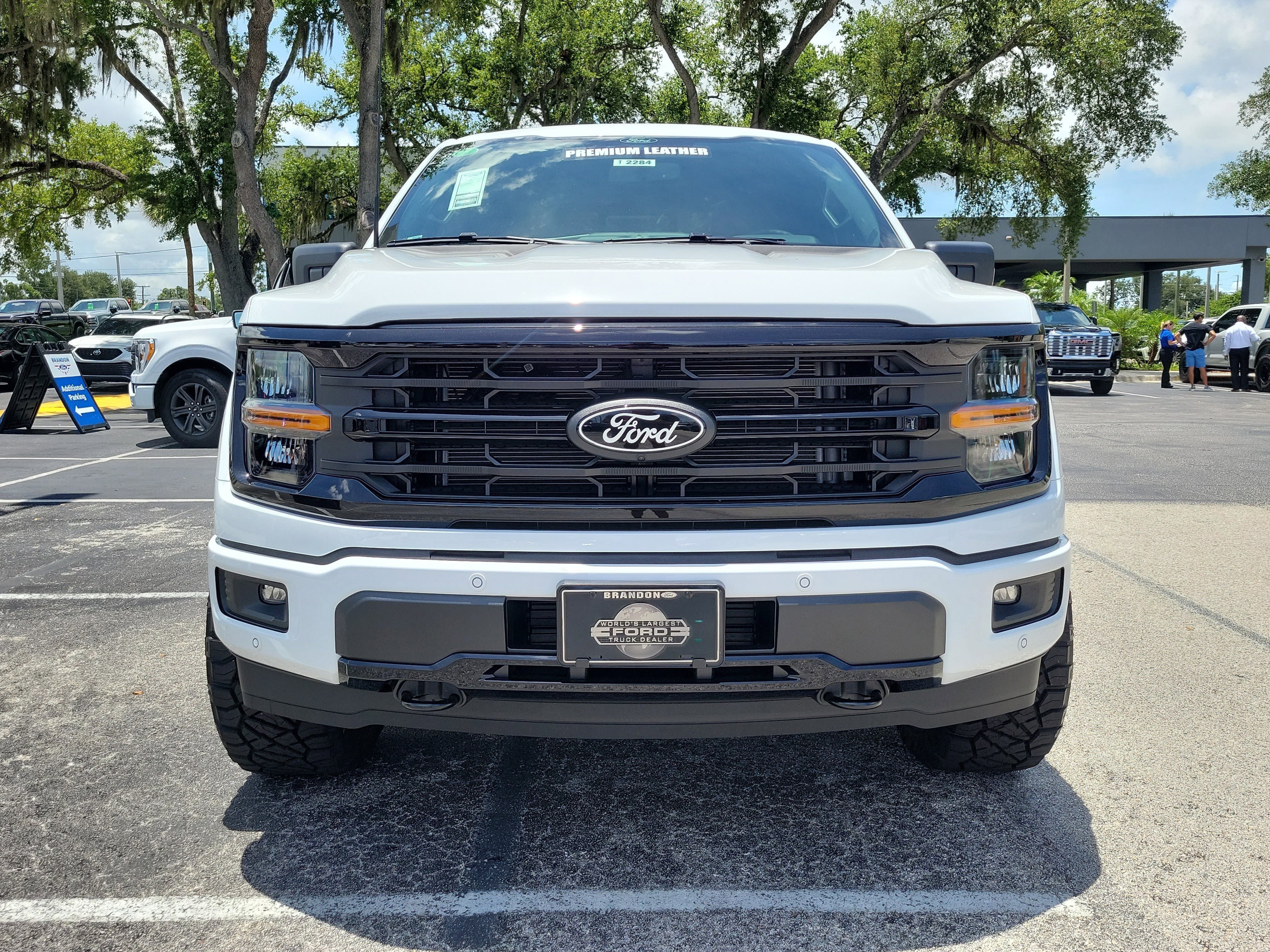 New 2026 Ford F150 XLT w/ Equipment Group 302A MID AWD/4WD image 3