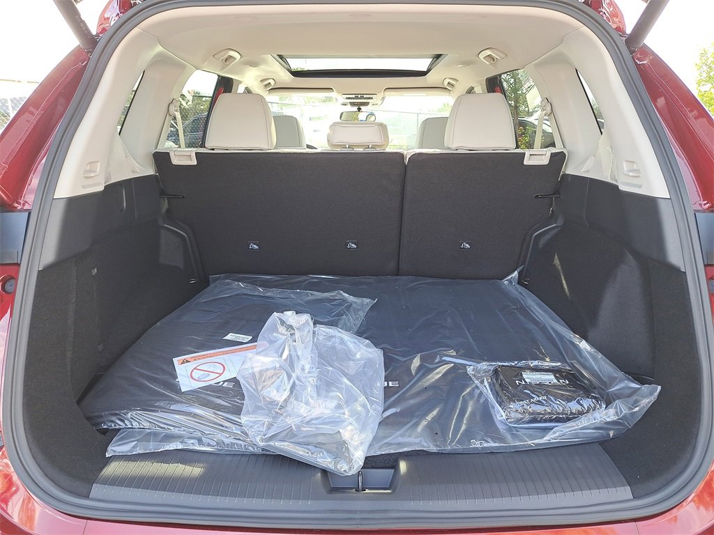 New 2026 Nissan Rogue SV image 10