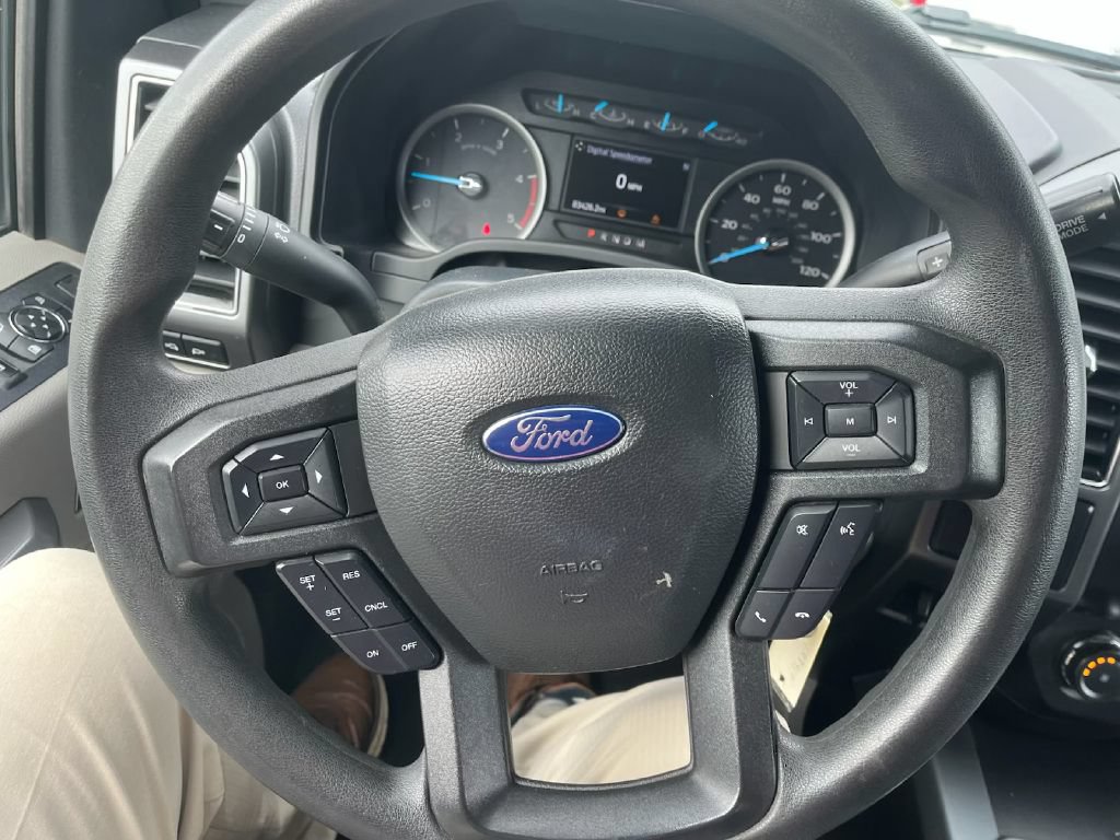 Used 2022 Ford F350 XLT w/ XLT Premium Package AWD/4WD image 21