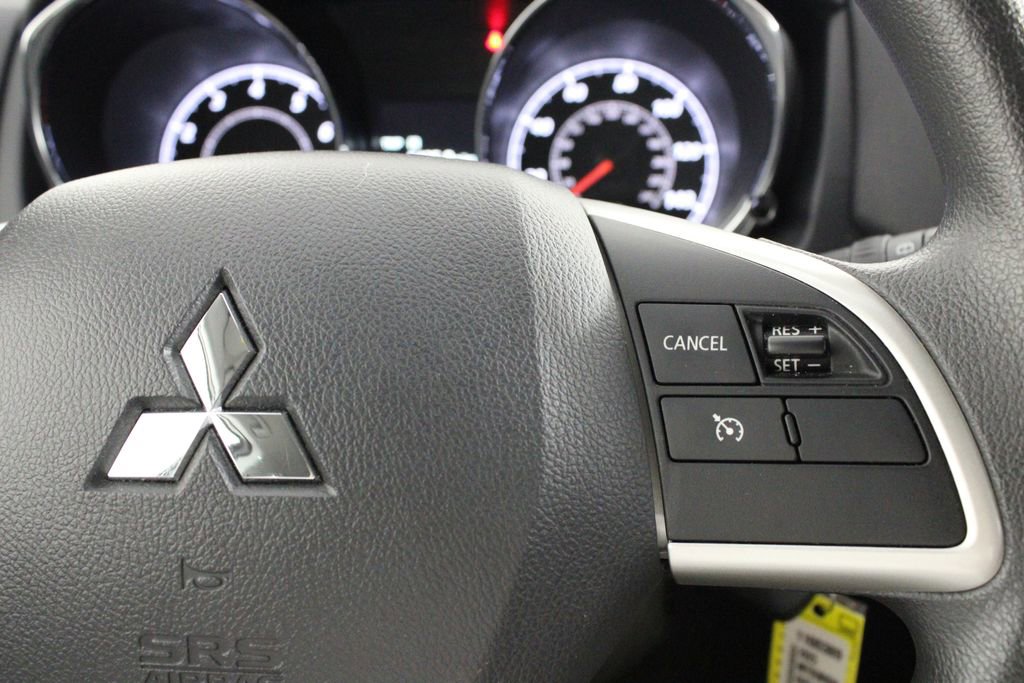 Used 2025 Mitsubishi Outlander Sport ES image 23