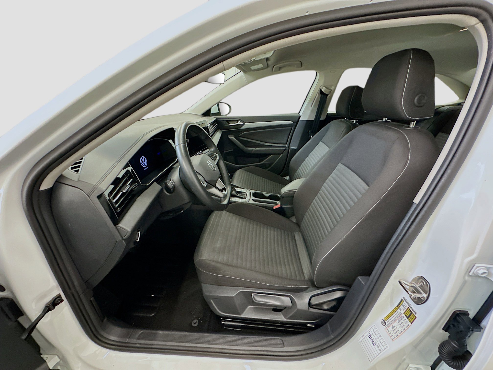 Used 2025 Volkswagen Jetta S FWD image 13