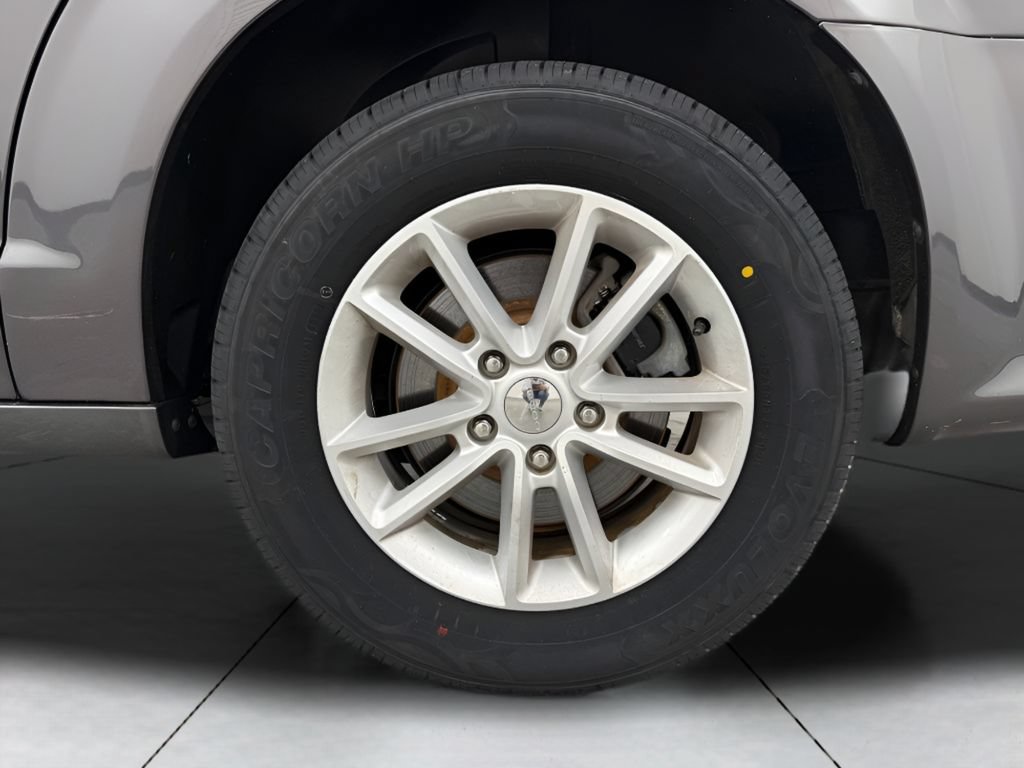 Used 2019 Dodge Grand Caravan SXT FWD image 28