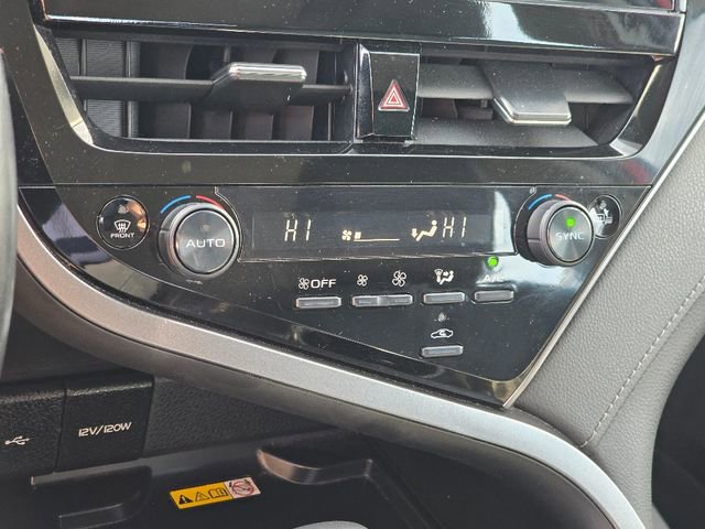 Used 2023 Toyota Camry XLE image 20