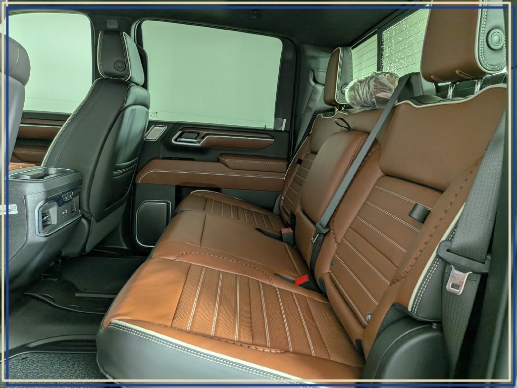 New 2026 GMC Sierra 3500 Denali Ultimate AWD/4WD image 29