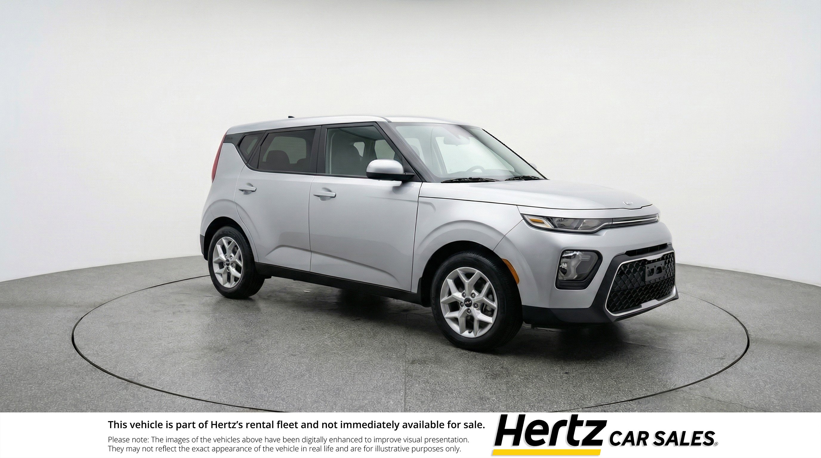 Used 2025 Kia Soul LX w/ LX Technology Package FWD image 1