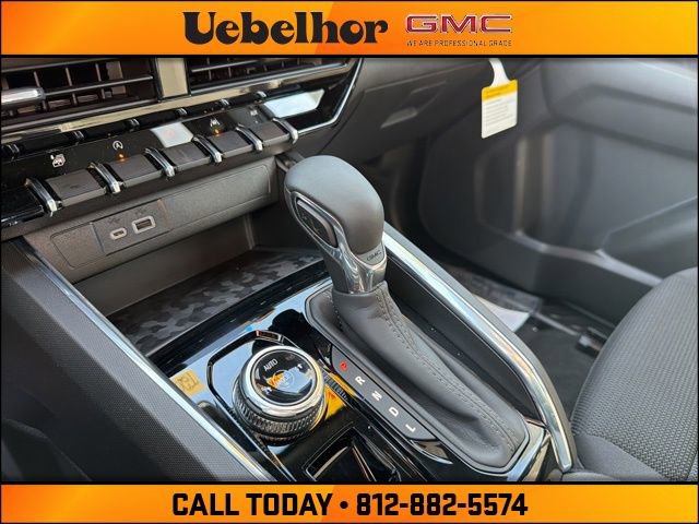 New 2026 GMC Canyon Elevation w/ Convenience Package image 30