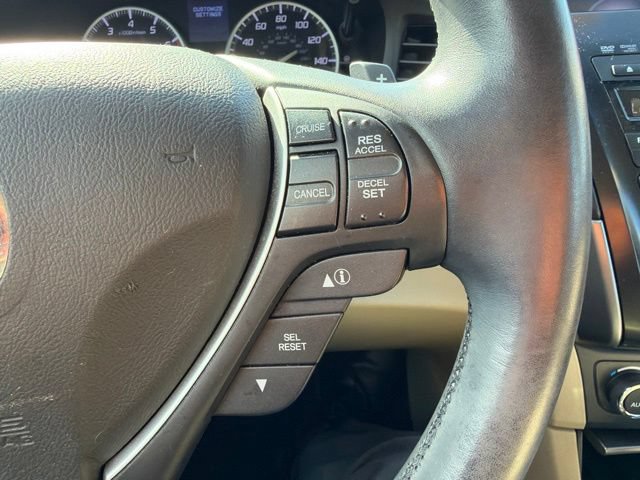 Used 2014 Acura ILX Hybrid w/ Technology Package FWD image 12